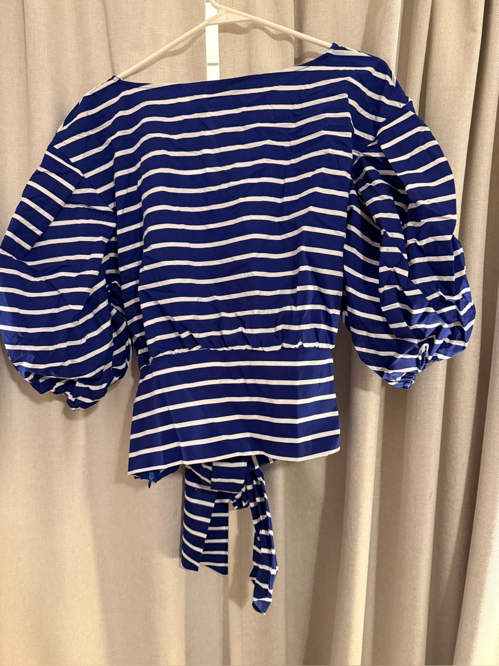 New York and Company Navy & White Striped Puff-Sleeve Wrap Top New L - Picture 3 of 3